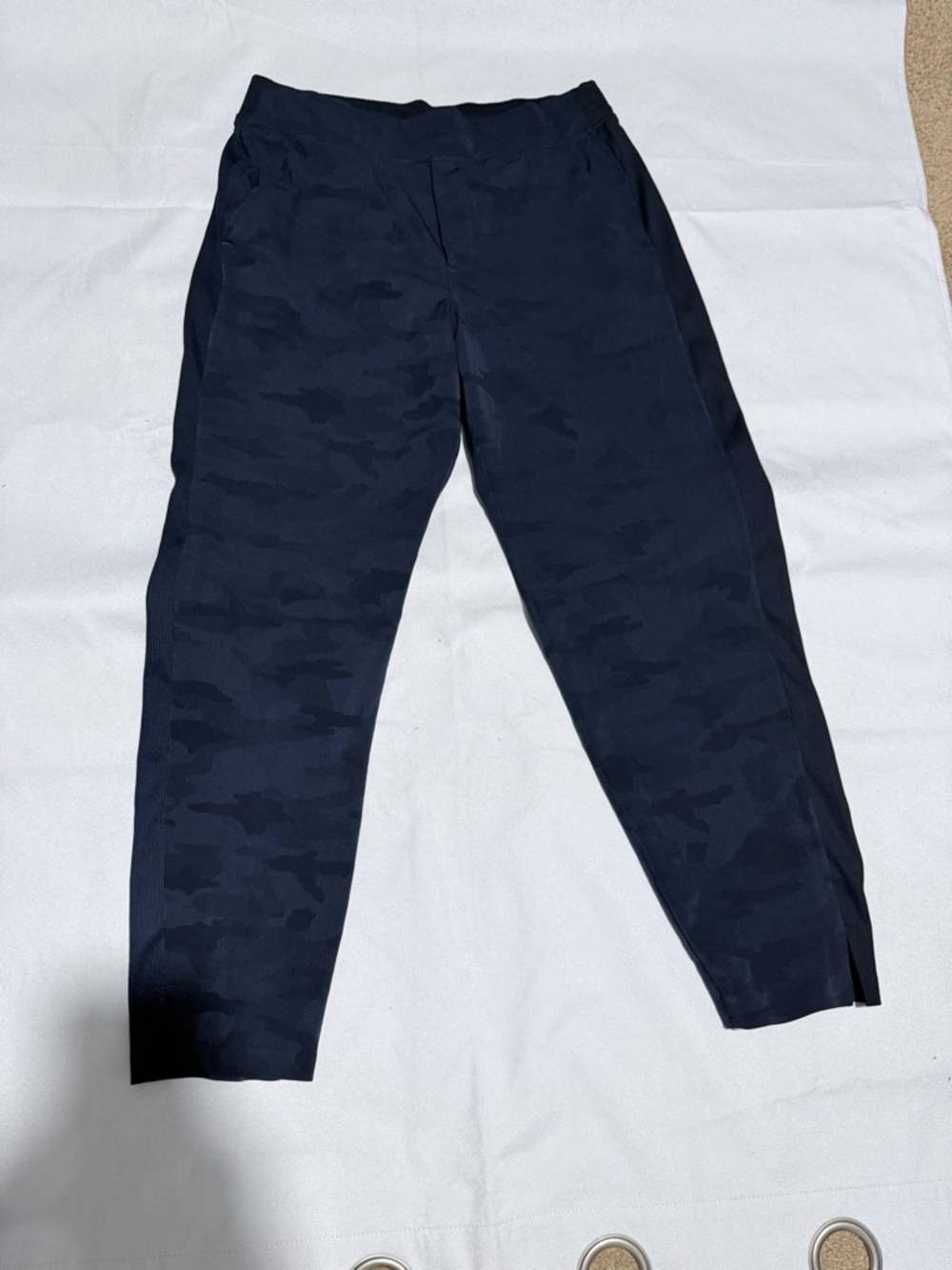 Athleta Navy Camo Women’s Chino Jogger Pants